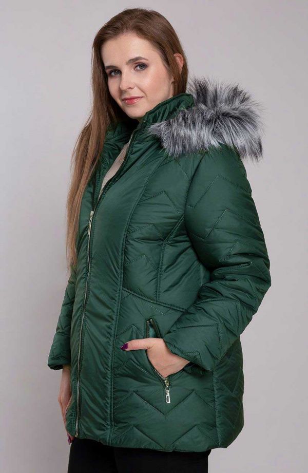 Lekka zielona kurtka na zimę z futerkiem