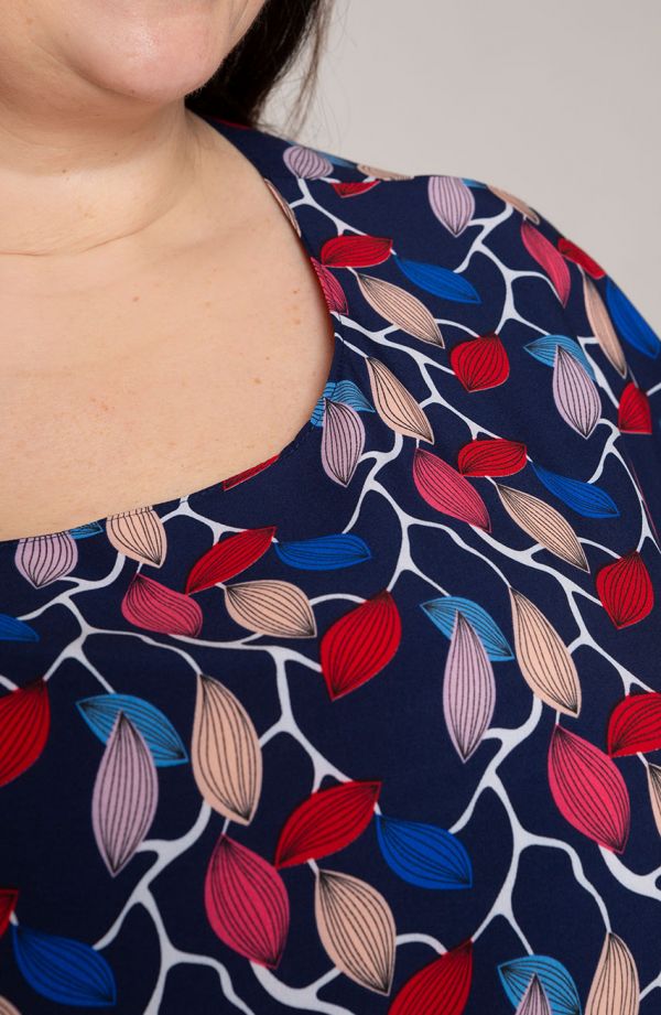 Granatowa bluzka kolorowe listki
