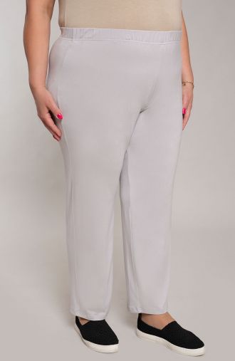 Klasyczne cienkie jasnoszare spodnie damskie plus size