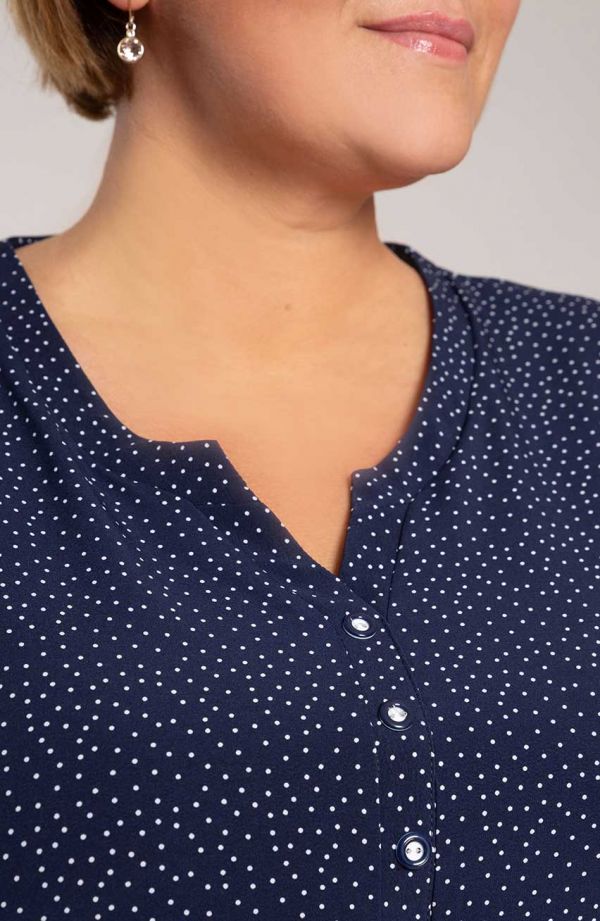 Granatowa bluzka koszulowa w kropeczki