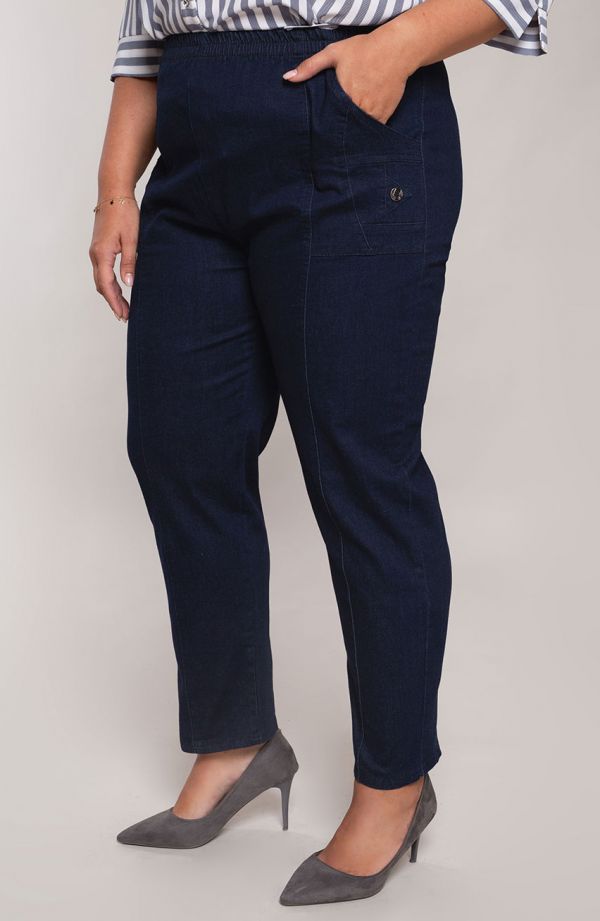 Ciemne jeansowe długie spodnie z kieszeniami