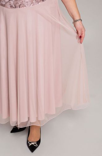 Różowa suknia z cekinową koronką