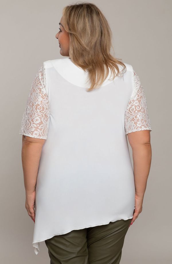 Asymetryczna biała bluzka z koronki