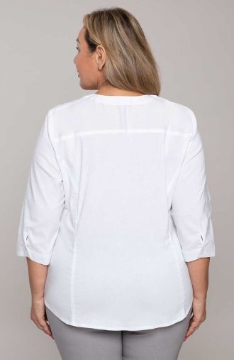 Klasyczna biała koszula z bawełny