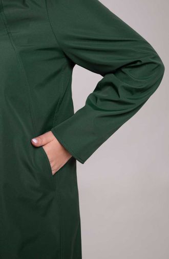 Elegancki płaszczyk w zielonym kolorze
