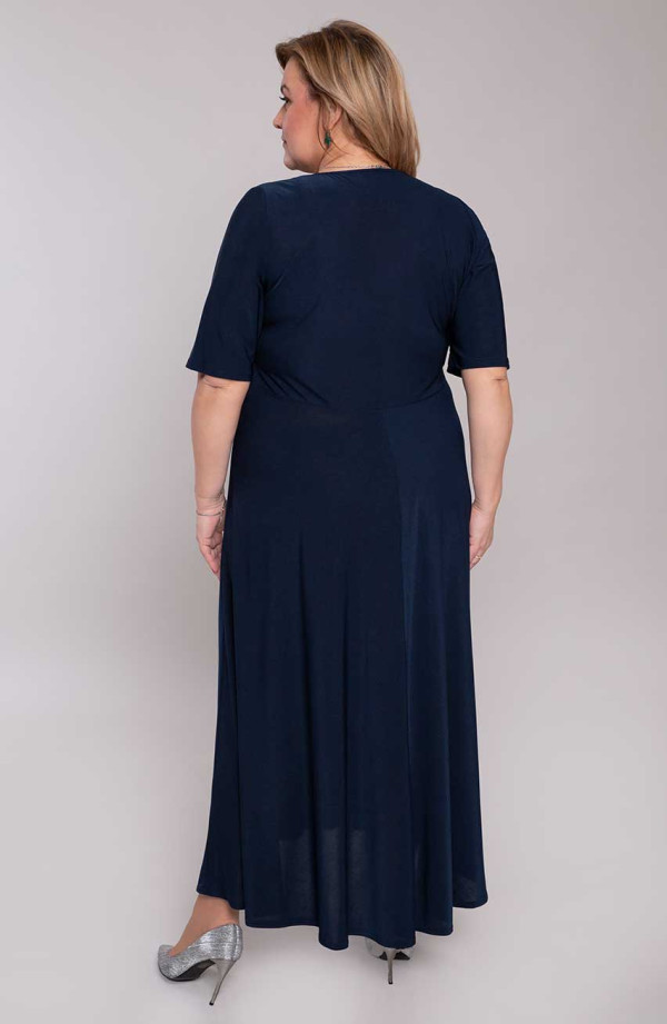 Długa granatowa rozkloszowana sukienka maxi z szyfonową mantylką i dekoltem V | Modne Duże Rozmiary
