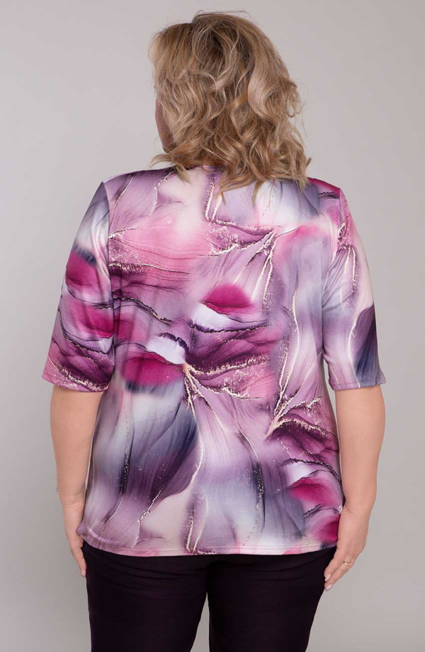 Różowa bluzka z fioletową falbanką