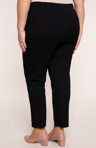Klasyczne spodnie w kolorze czerni